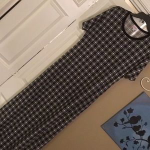 New no tags. LulaRoe Marie black and white plaid